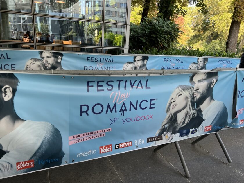 Entrée extérieure du Festival New Romance 2021